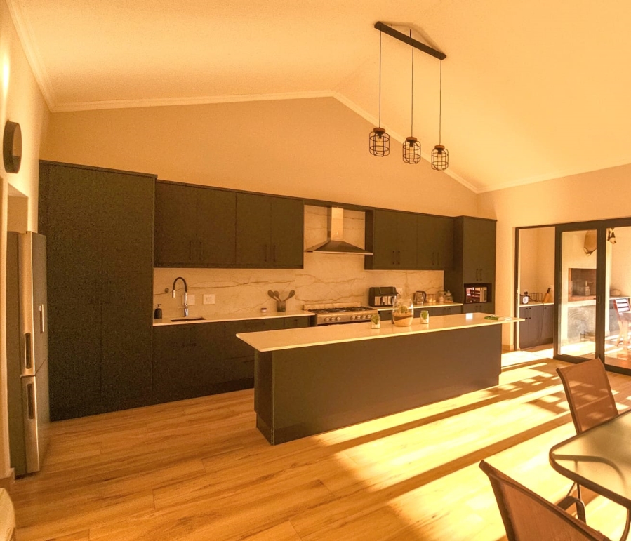 3 Bedroom Property for Sale in Meerhof North West